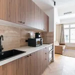 Stylish Duplex For 4 In Bastille Apartment