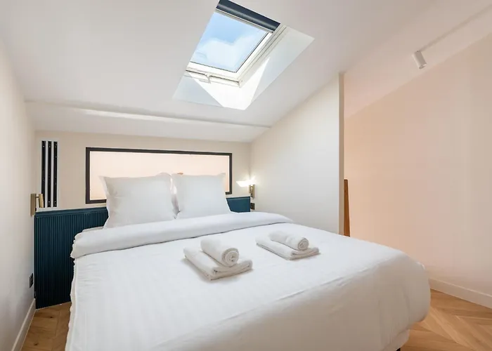 Stylish Duplex For 4 In Bastille * パリ